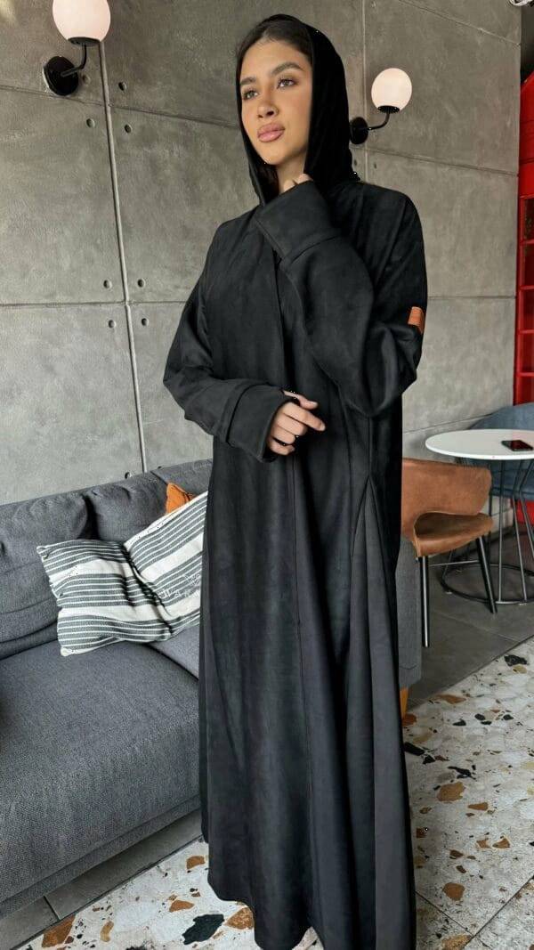 عباية شتوية شمواه ملكي فاخرة بتدخيلة لون مع كابيشون واسعة