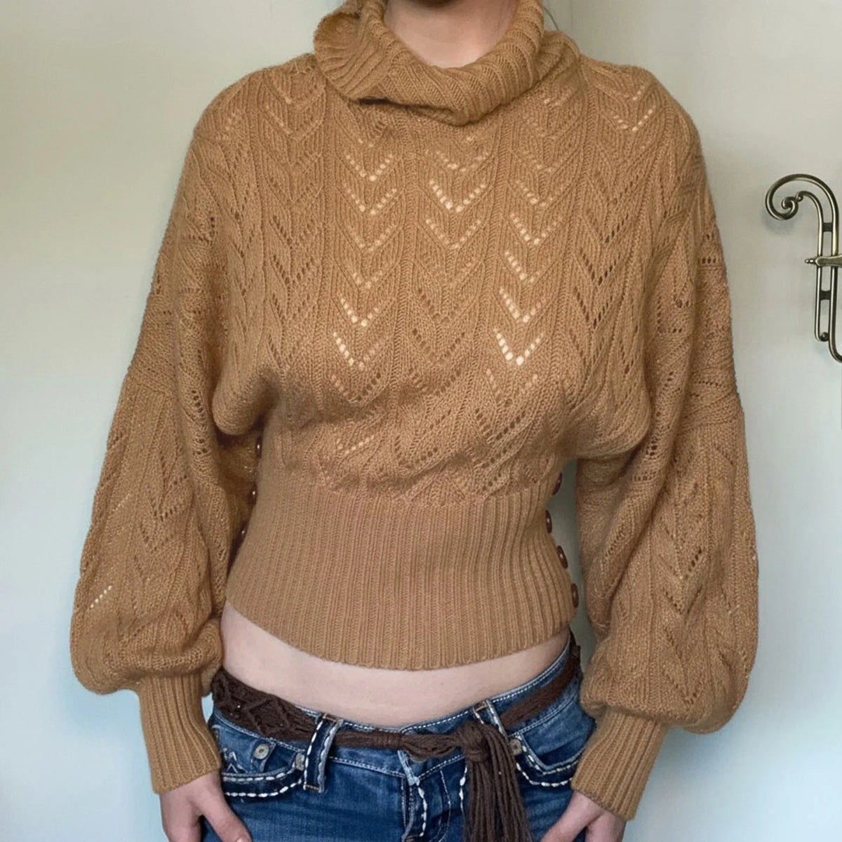 Damen Cropped Langarm-Turtleneck-Pullover mit Knöpfen kenzuu