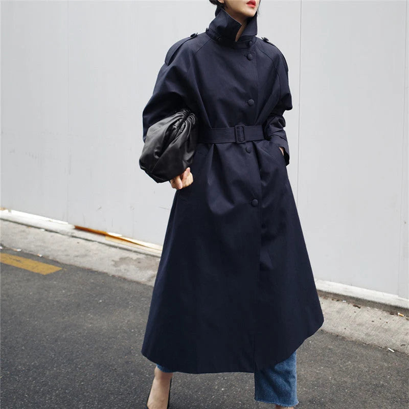 Damen Langer Trenchcoat mit Taillengürtel und Hohem Stehkragen