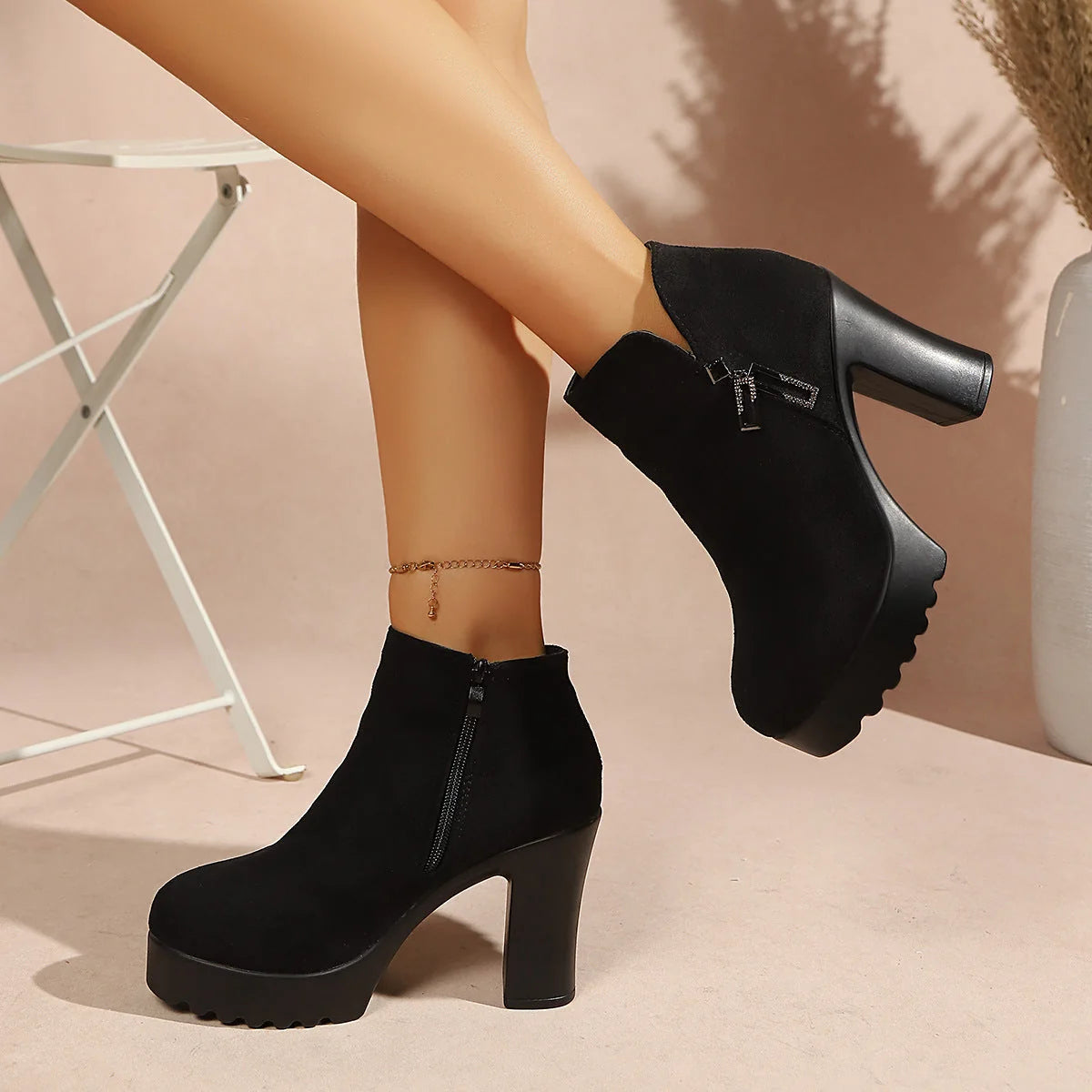 Damen Stiefeletten mit moderatem Blockabsatz und Reißverschluss kenzuu