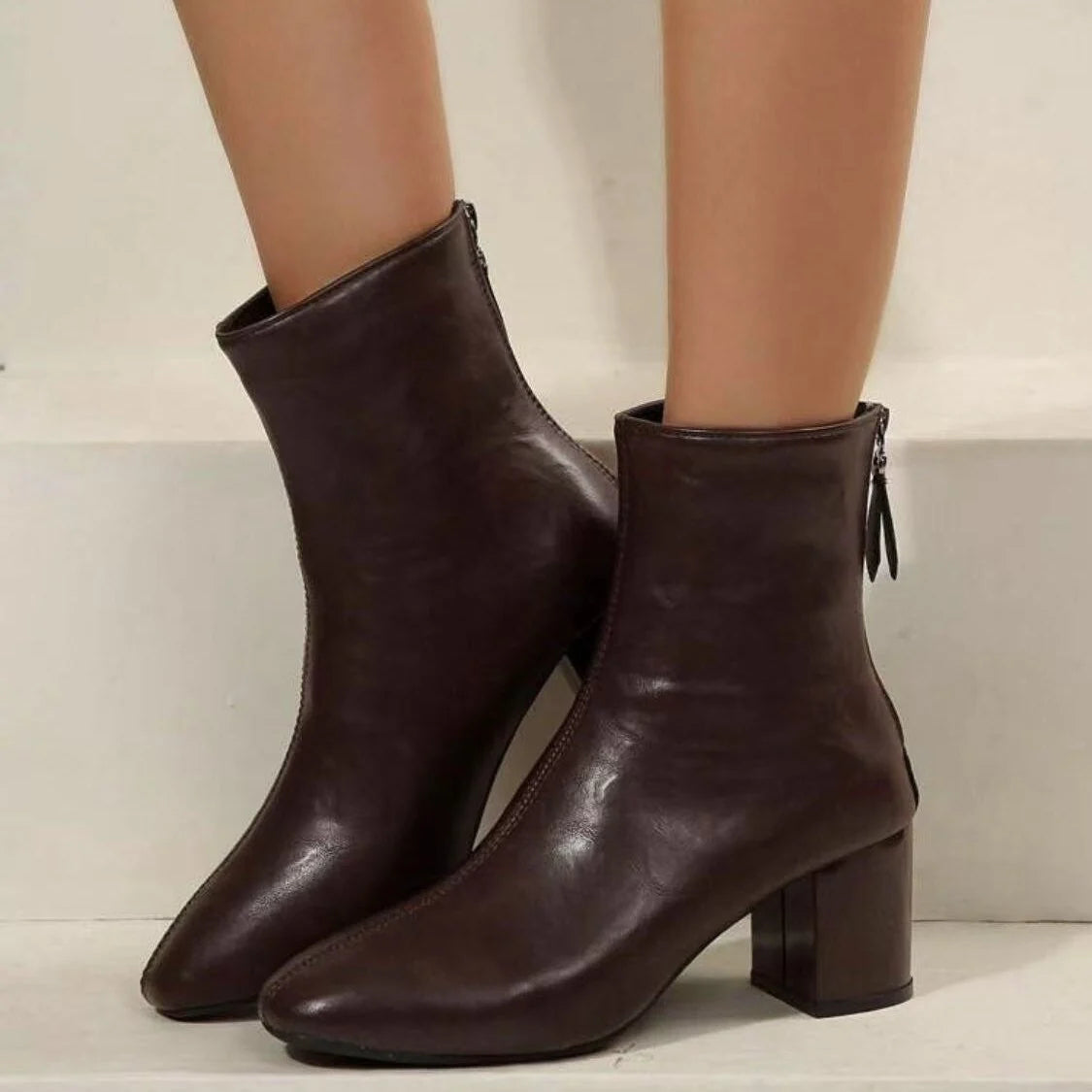 Damen Stiefeletten mit Reißverschluss und Moderatem Blockabsatz