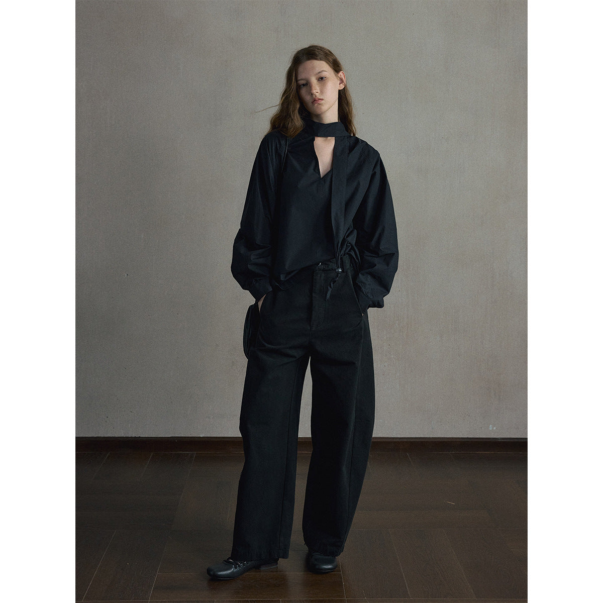 Kenzuu Damen Baumwollbluse mit Schalkragen und V-Ausschnitt M63561