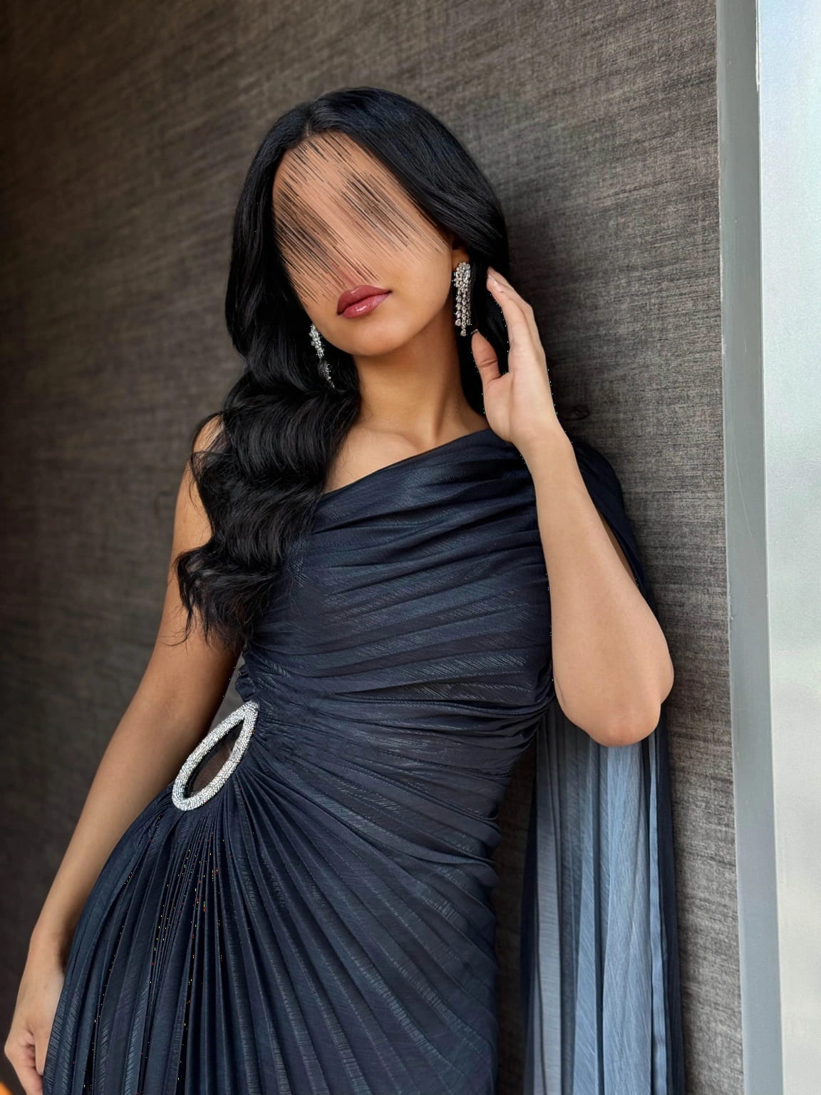 فستان سهرة بكتف واحد أورجنزا ناعم