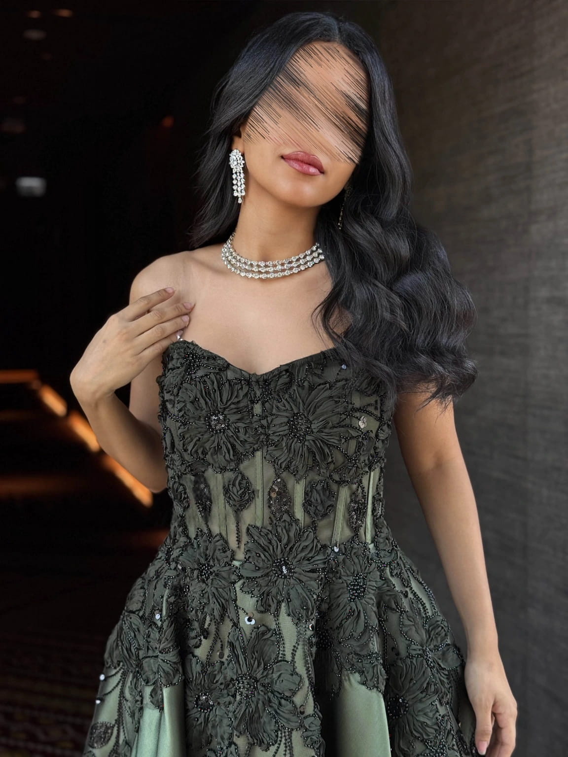 فستان سهرة ملكي ميكادو أسود أنيق