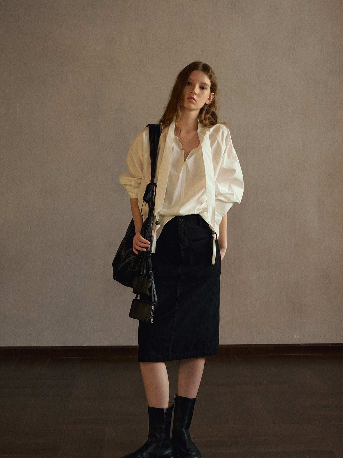 Kenzuu Damen Baumwollbluse mit Schalkragen und V-Ausschnitt M63561