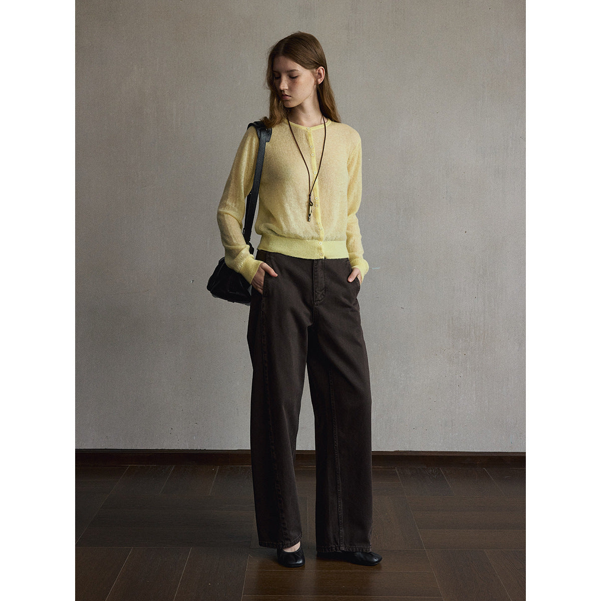 Kenzuu Damen Leichte Strickjacke mit Alpakawolle und Rundhalsausschnitt M63430