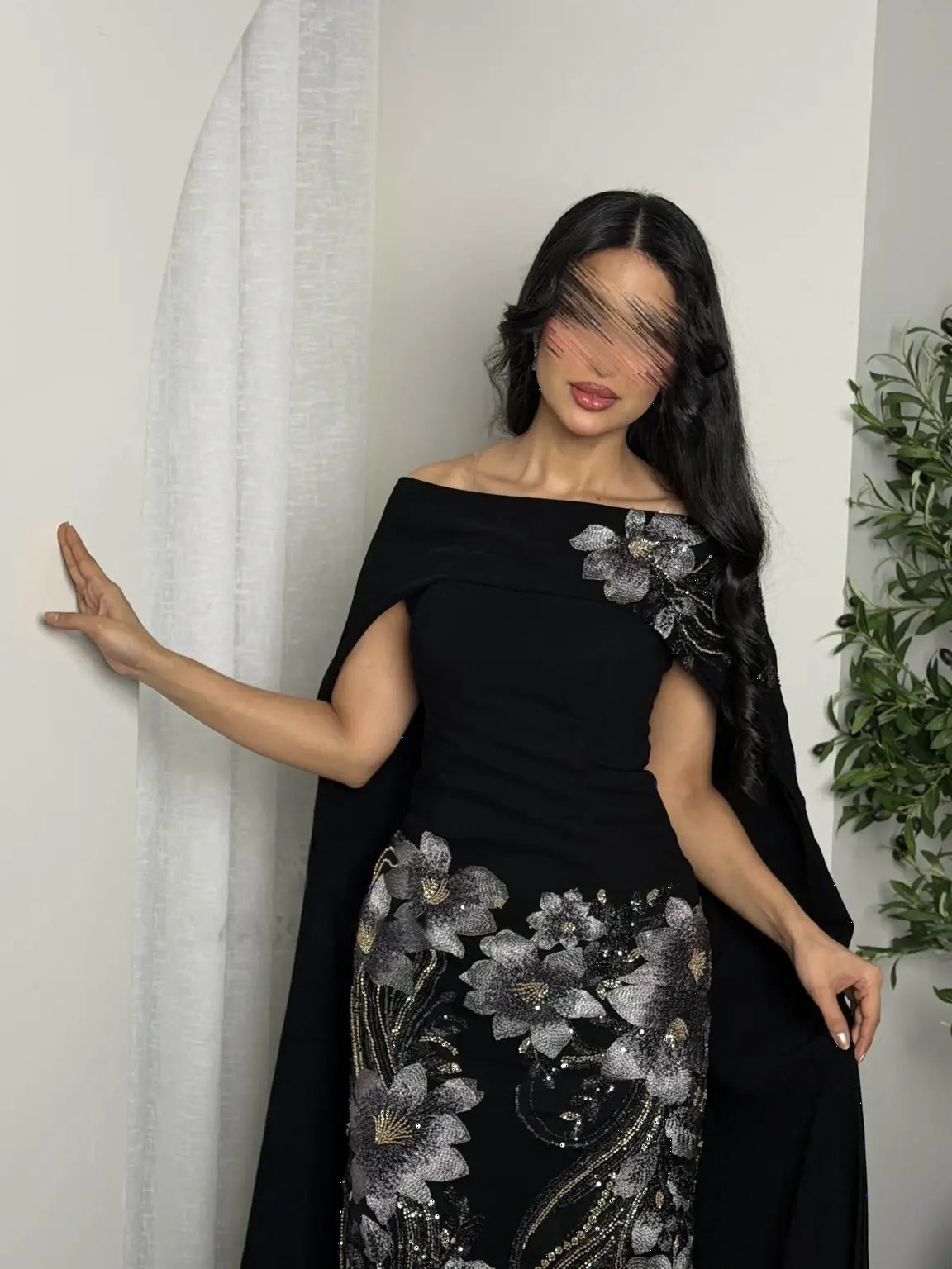 Luxurious Two-Piece Evening Dress with Elegant Trim